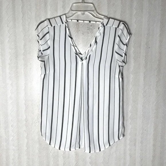 ❤️ 🆕 HALOGEN Striped Double V Neck Short Sleeve Blouse Top Size XS - Picture 3 of 5
